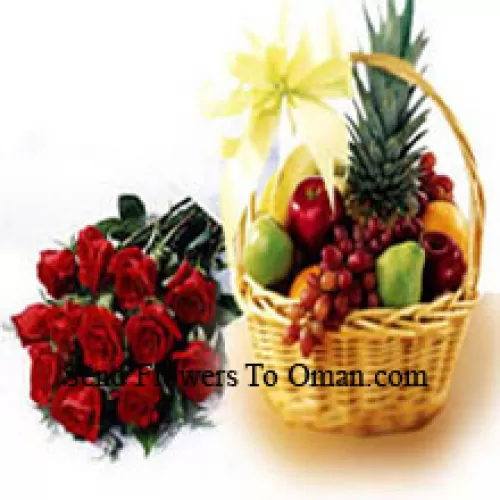 Ramo de 12 rosas rojas con canasta de frutas frescas de 5 kg (11 libras)