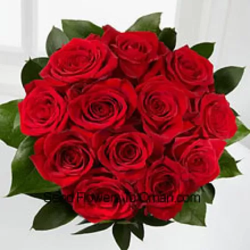 Um Buquê de 12 Rosas Vermelhas